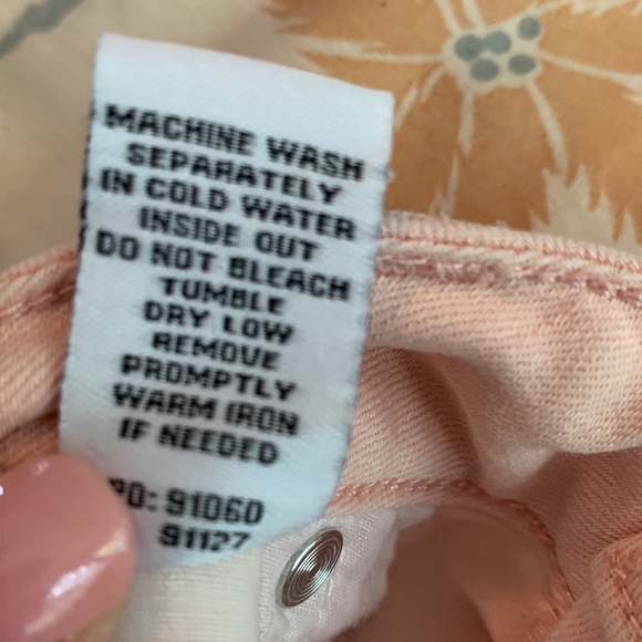 🌺 2 for $23 🌺 Celebrity Pink Ankle Jeans in Light Dusty Pink - Picture 9 of 9